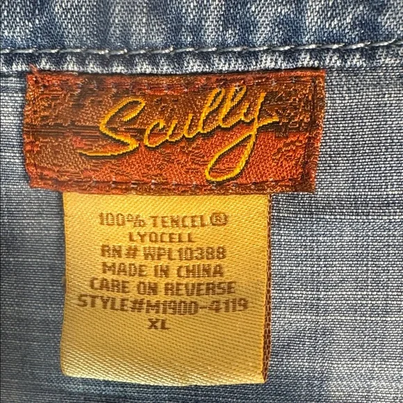 Scully XL Blue Embroidered Denim button down Top - Picture 2 of 7